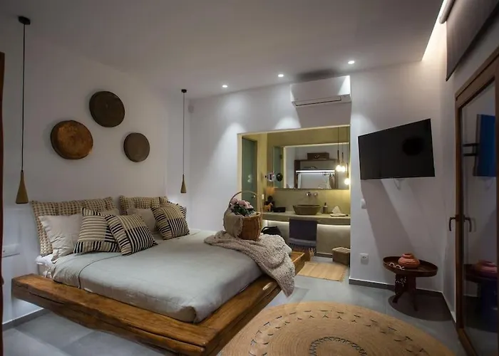 Ktima Lipsi, Panorama Pool Views