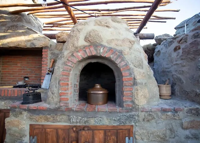 Ktima Lipsi, Panorama Pool Views Κλουβάς