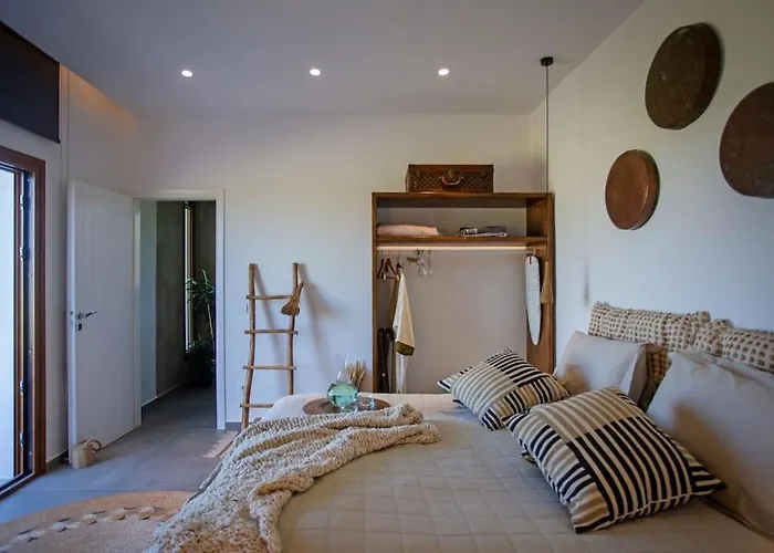 Ktima Lipsi, Panorama Pool Views * Κλουβάς